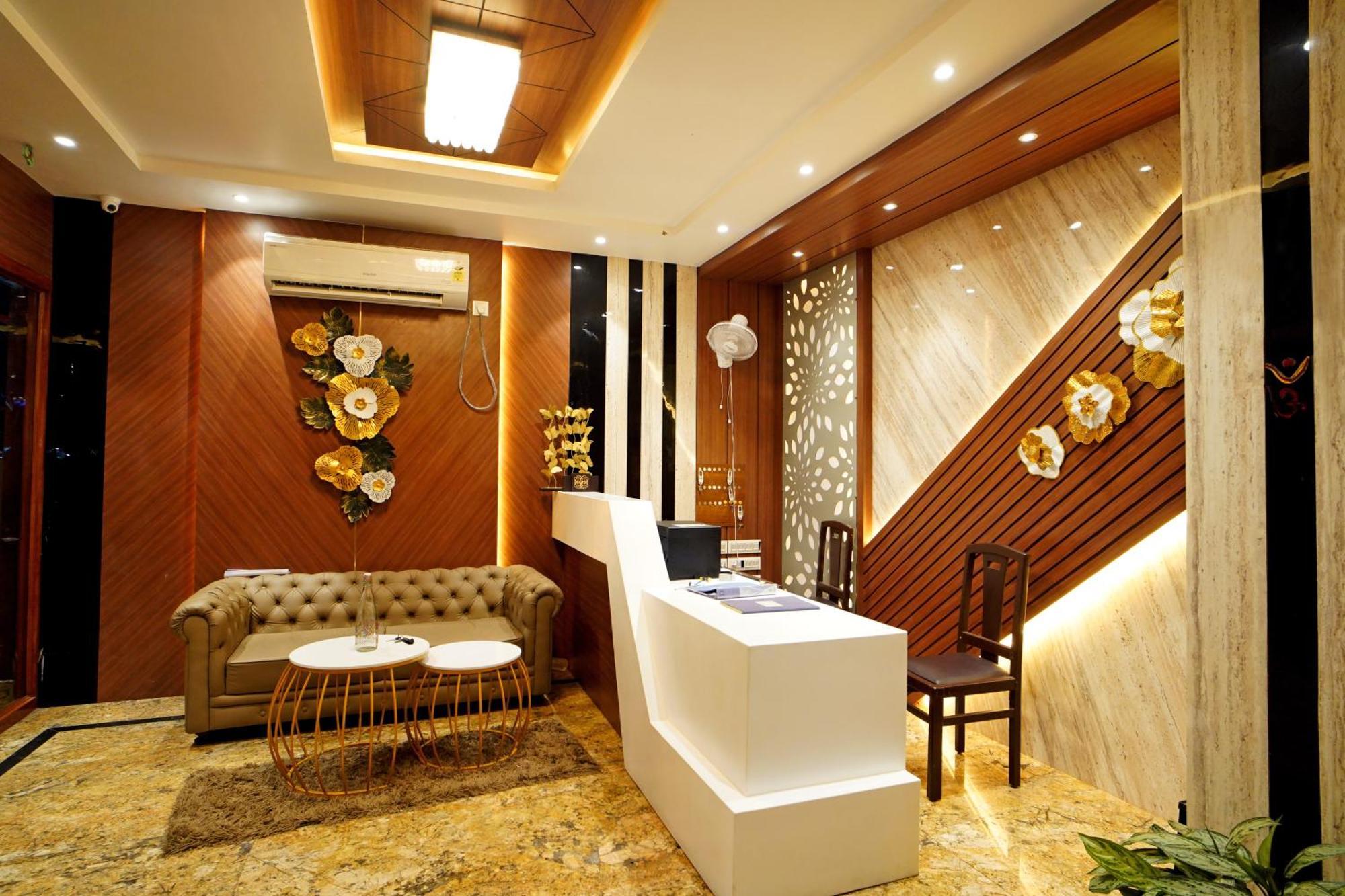 Royal Sea View !! Beach Front With Free Wifi !! Digha  Exterior photo