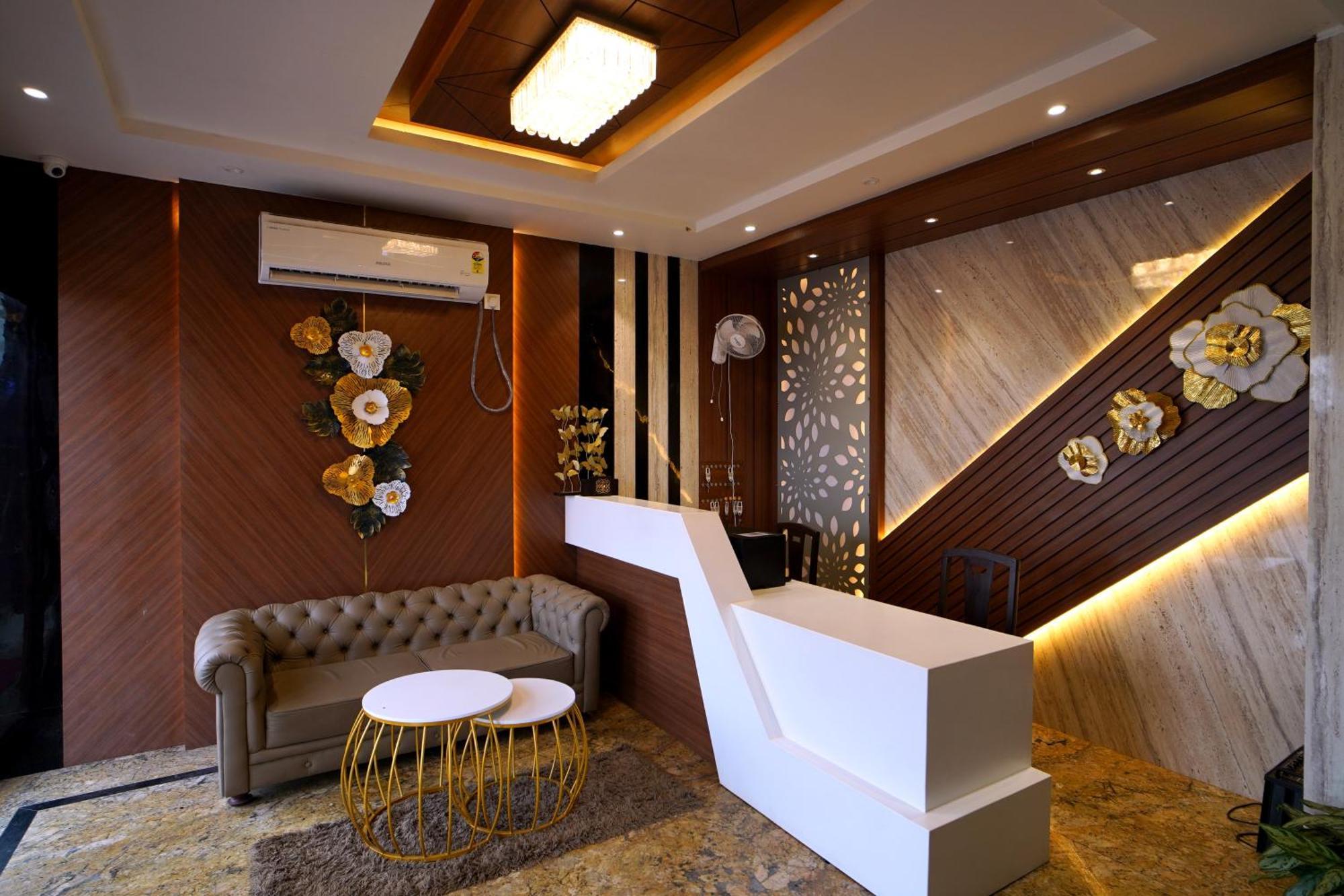 Royal Sea View !! Beach Front With Free Wifi !! Digha  Exterior photo