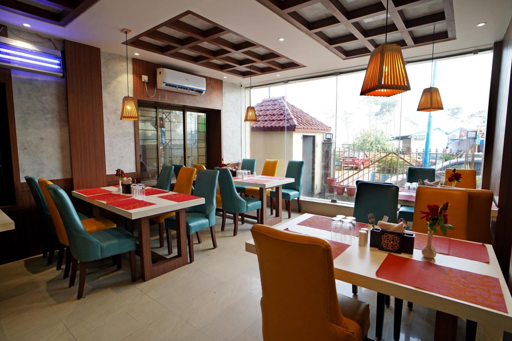 Royal Sea View !! Beach Front With Free Wifi !! Digha  Exterior photo