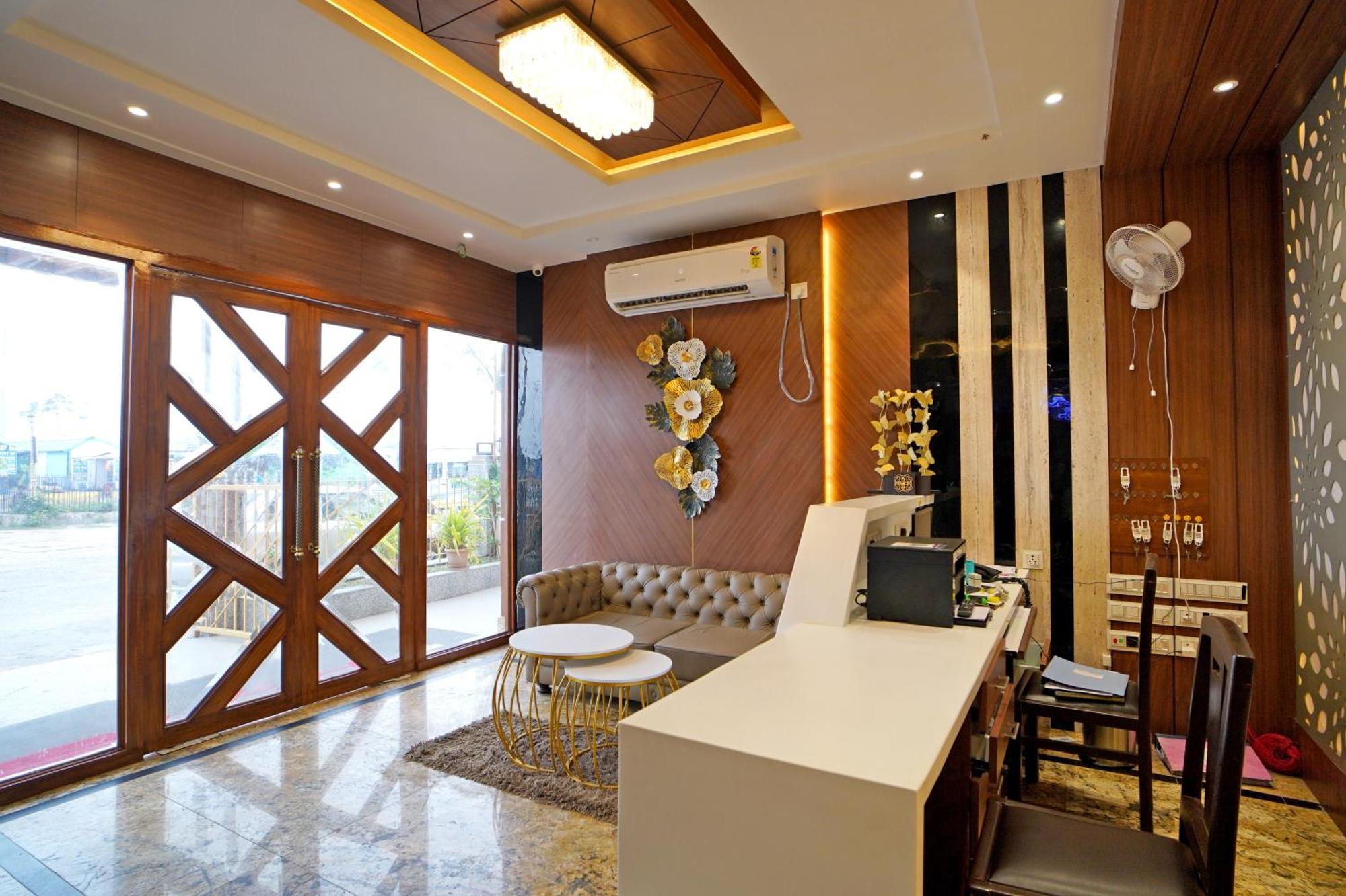 Royal Sea View !! Beach Front With Free Wifi !! Digha  Exterior photo
