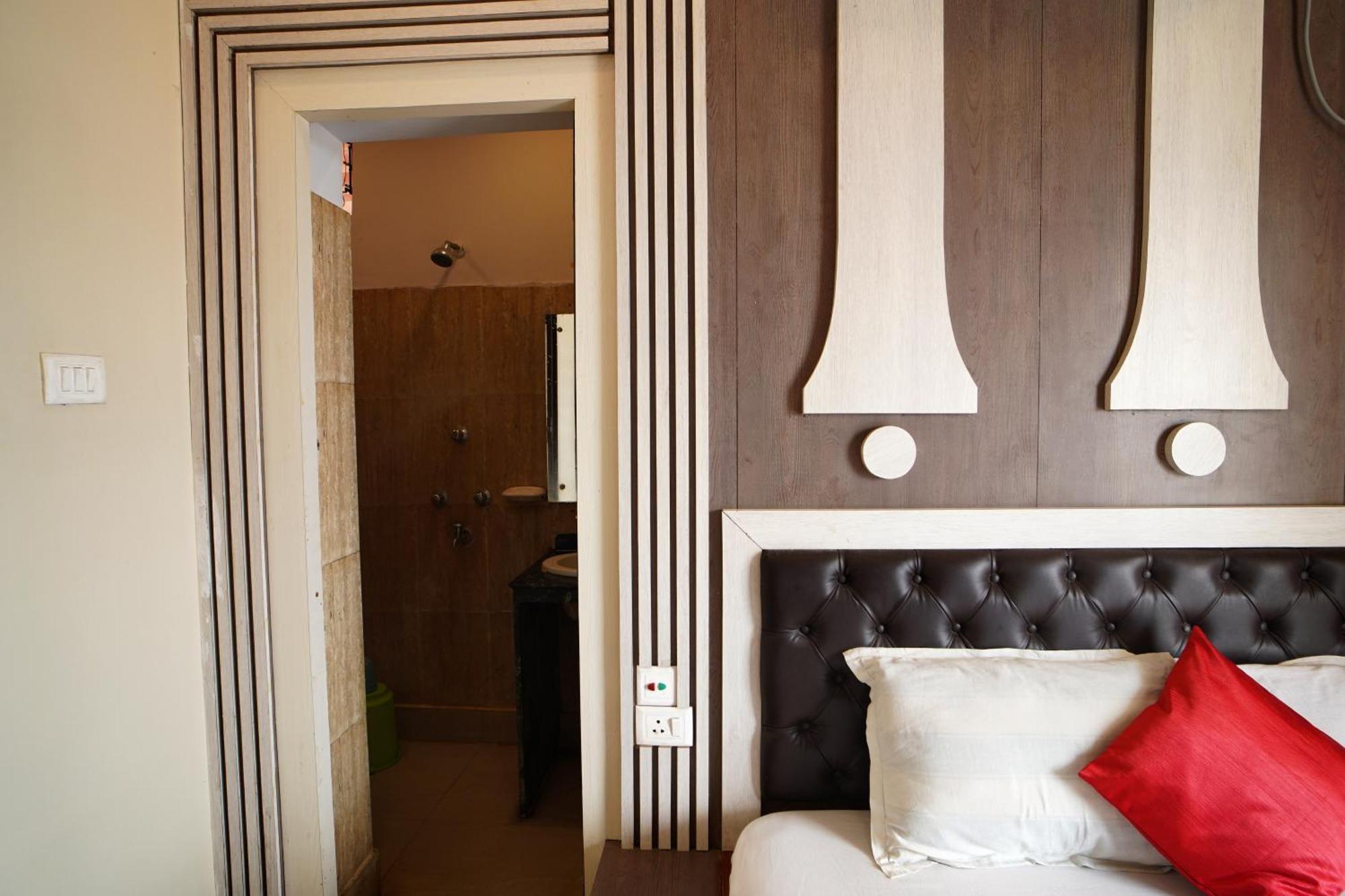 Royal Sea View !! Beach Front With Free Wifi !! Digha  Exterior photo