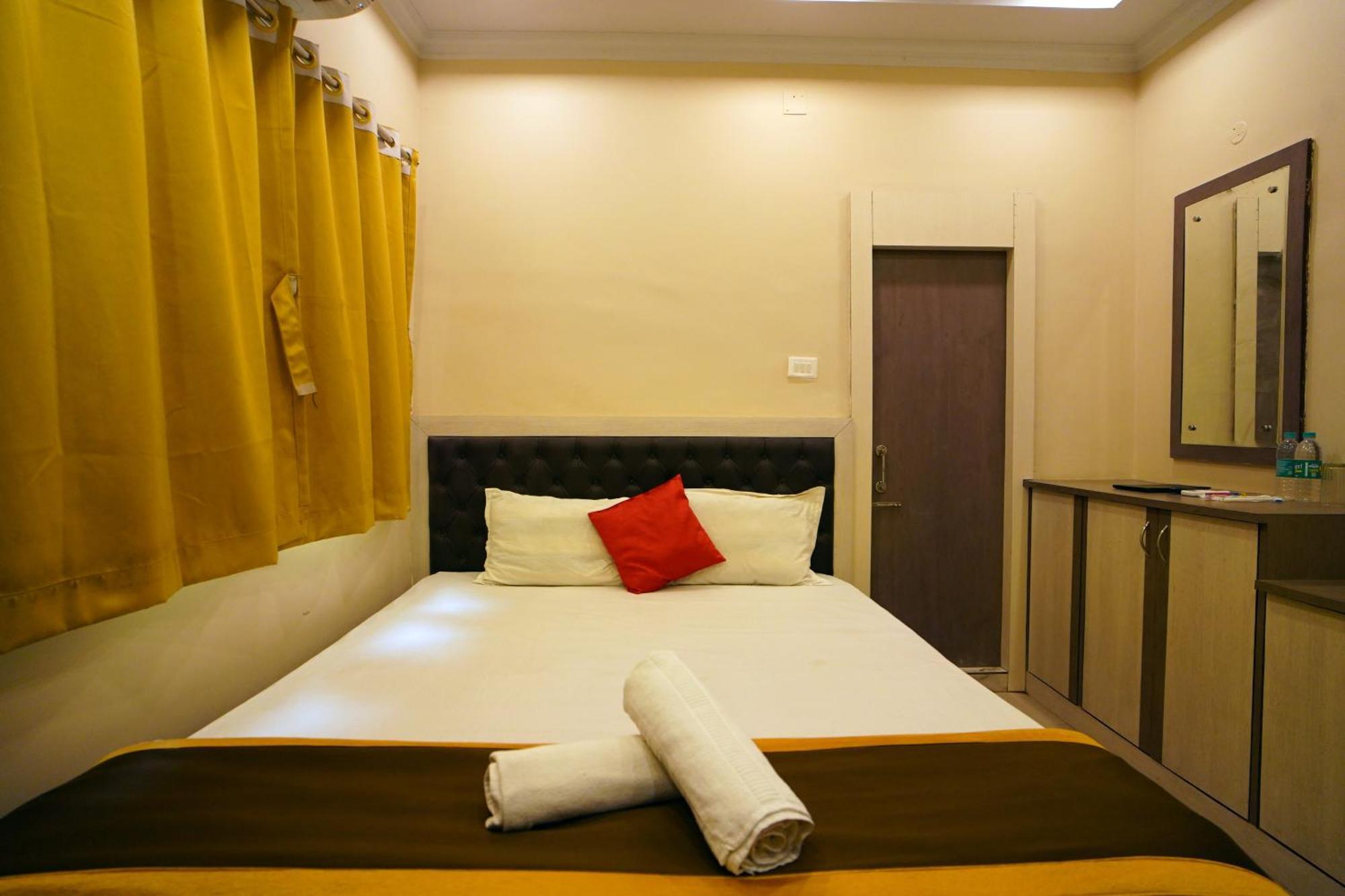 Royal Sea View !! Beach Front With Free Wifi !! Digha  Exterior photo