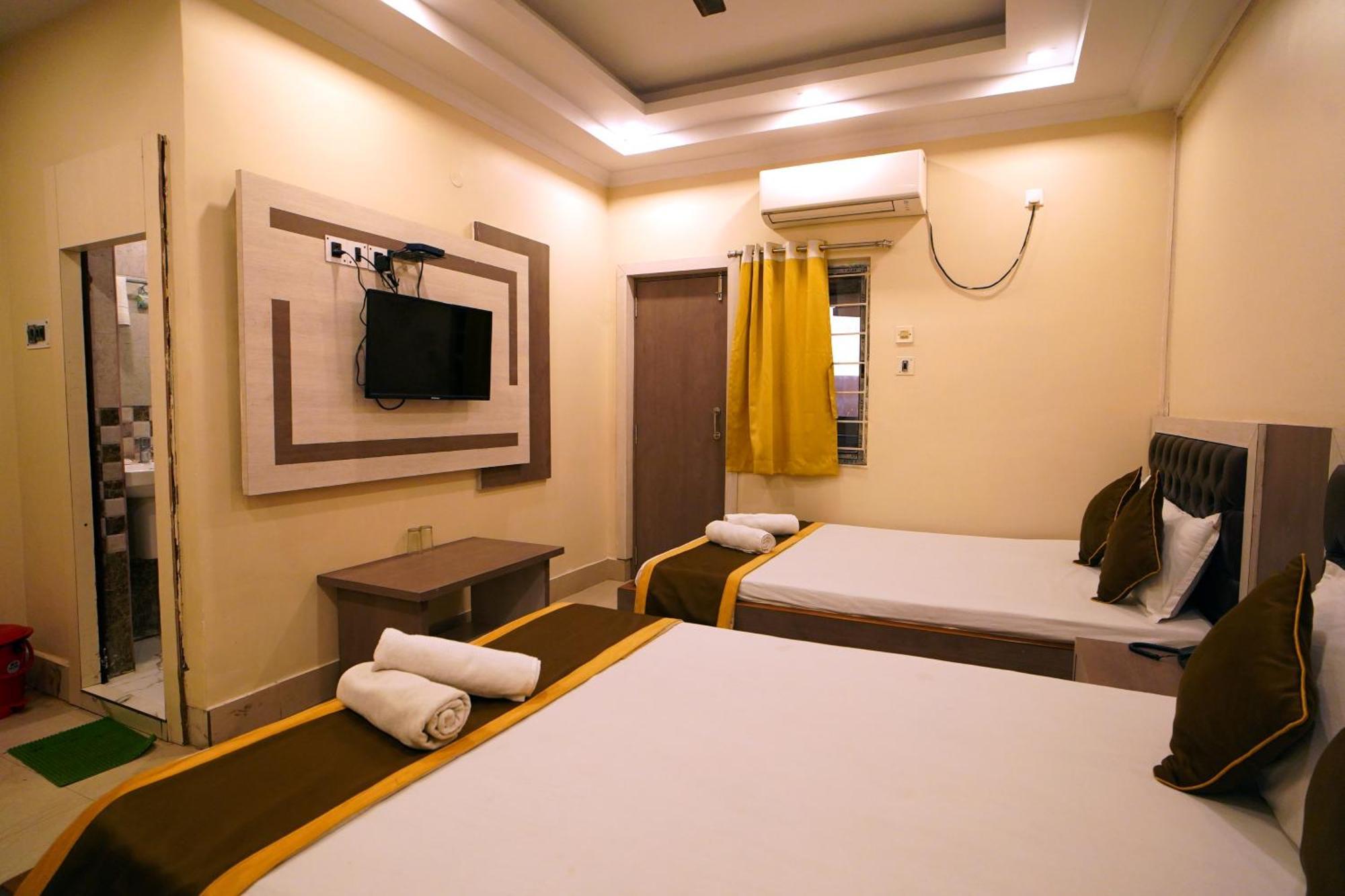 Royal Sea View !! Beach Front With Free Wifi !! Digha  Exterior photo